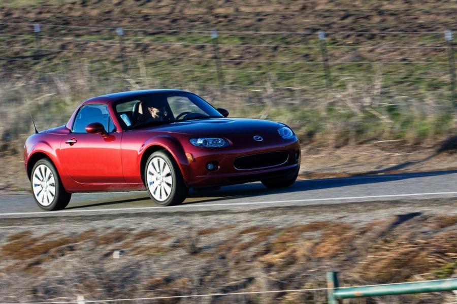  Mazda MX-5 Hardtop 2008 года  (фото 6 из 22)